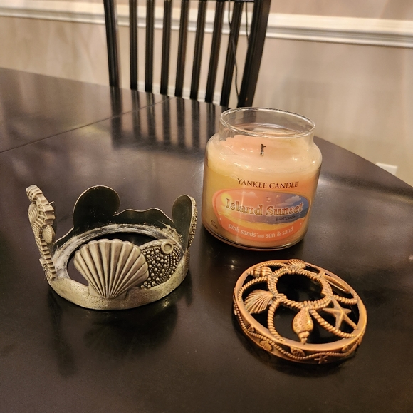 Beach-themed candle & accessories 🐚 - Picture 9 of 14